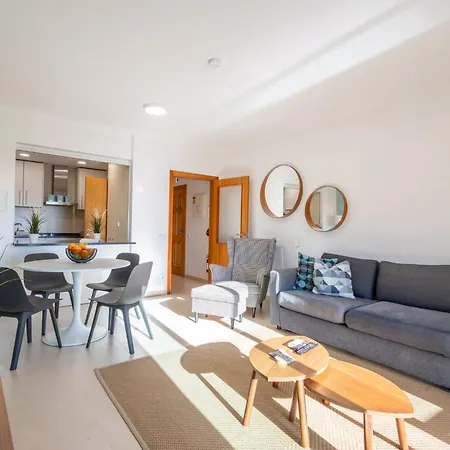 Bay View T1 - By Smarthomes Apartman *